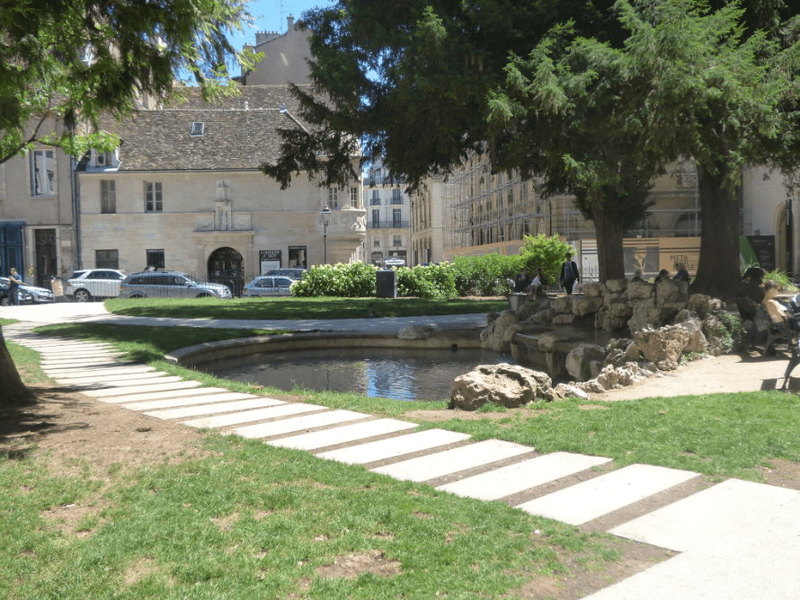 une place éligible loi malraux bougogne franche comte