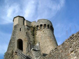 Loi Malraux Perthnay et Châtillon-sur-Thouet