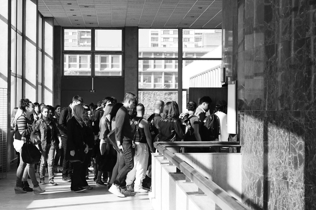 Des étudiants dans un immeuble loi malraux strasbourg