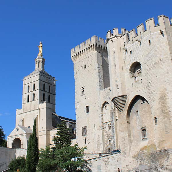 chateau en loi malraux avignon